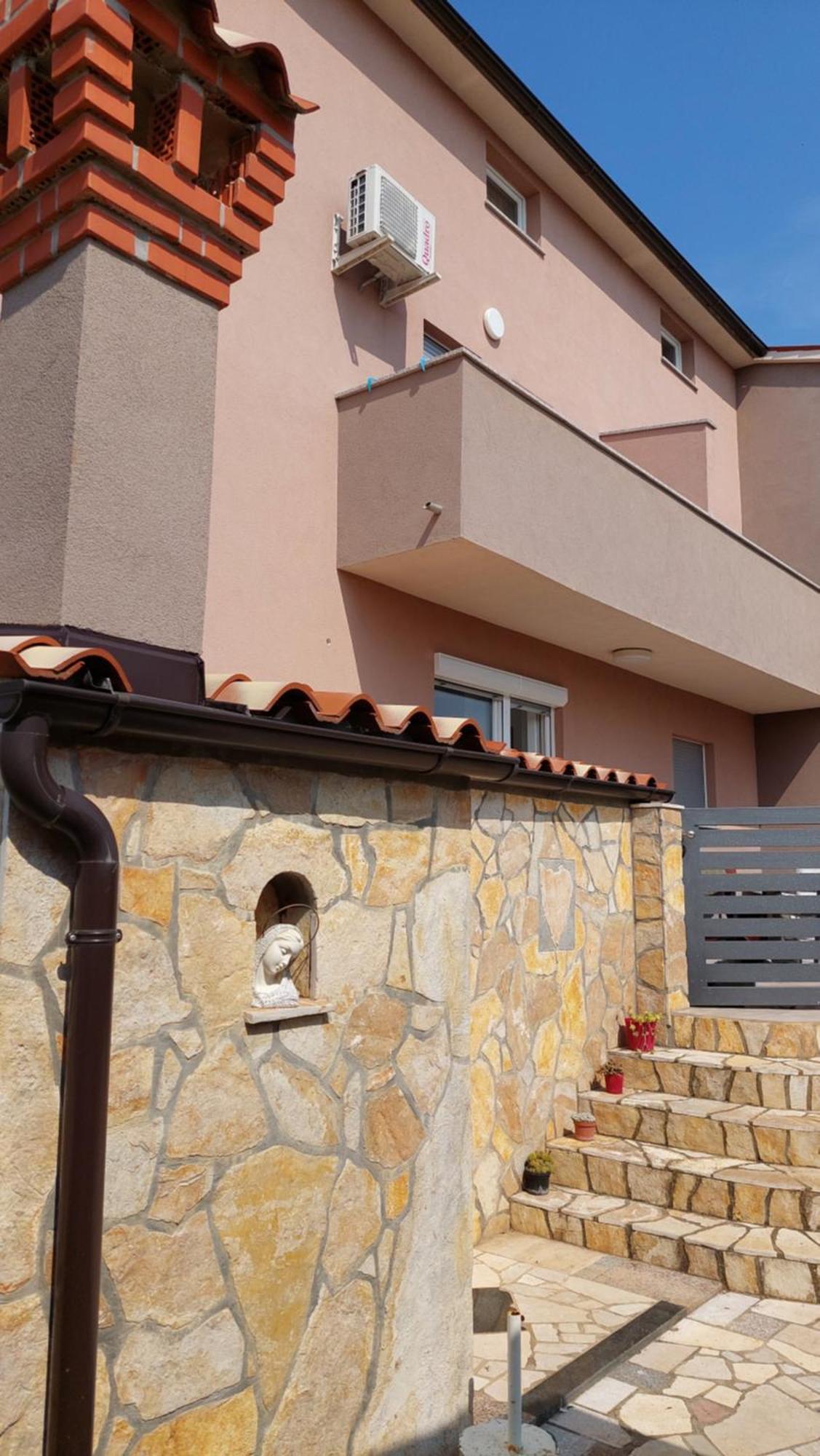 Apartmani B&B Ližnjan Exterior foto